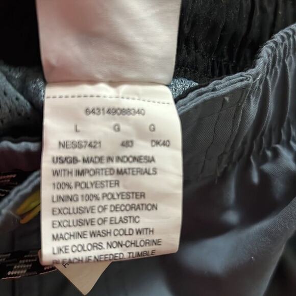 NIKE DRI FiT RUNNING SHORTS SIZE L‎ - Picture 4 of 5